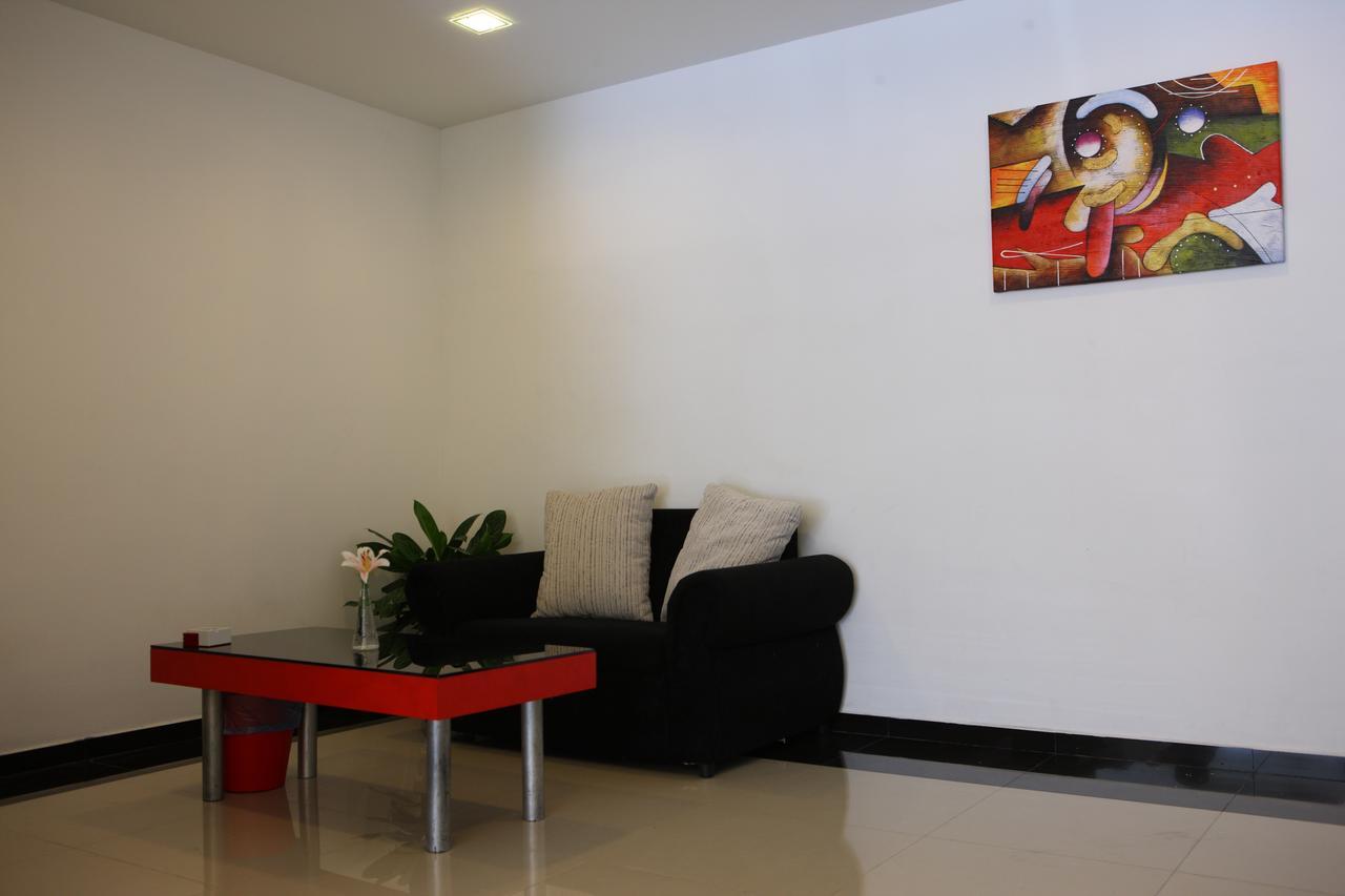 City Kuchai Hotel -Kuchai Lama,كوالالمبور المظهر الخارجي الصورة