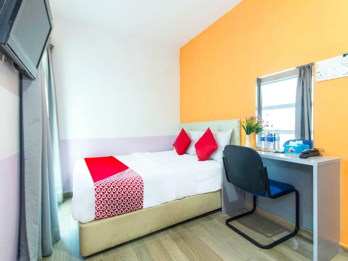 City Kuchai Hotel -Kuchai Lama,كوالالمبور المظهر الخارجي الصورة